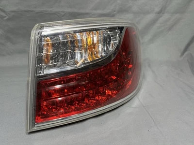 Luz trasera exterior derecha lado pasajero Mazda CX-9 CX9 2010-2012 luz trasera LED Foto 1 de 4
