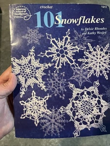 Crochet 101 Snowflakes (American School of Needlework No. 1217) - Bild 1 von 5