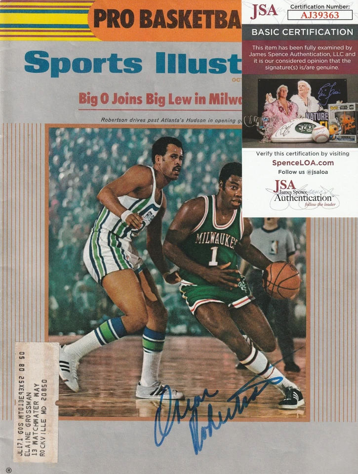Oscar Robertson Signed October 26 1970 Sports Illustrated Magazine Autograph JSA - Image 1 of 1