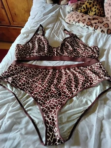 Unbranded BNWT Size 4XL(24) Brown Leopard Wireless Bralette And Brief Set - Picture 1 of 6