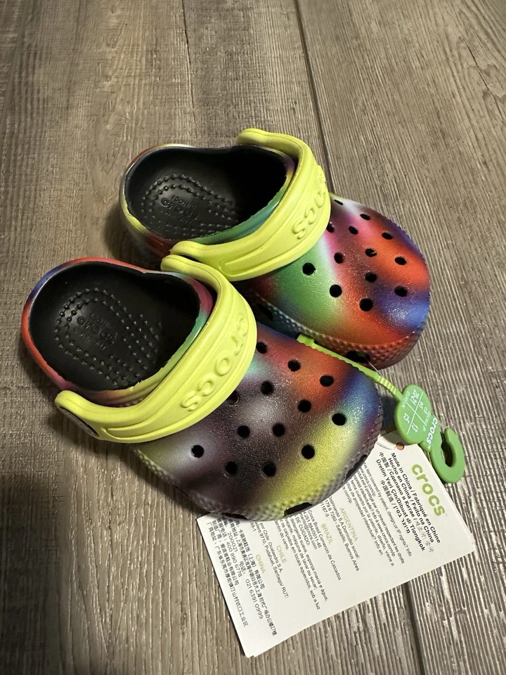 Novos tamancos Crocs icônicos conforto clássico criança tamanho C 5 tingimento de gravata - Imagem 1 de 4