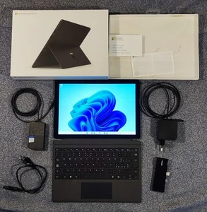 Microsoft Surface Pro 6 Nero Intel Core I5 8GB 256SSD + Tastiera + Adattatore - Foto 1 di 22
