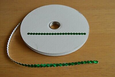 Green Self Adhesive Sequins 10 Metres From The Reel • 1.17€