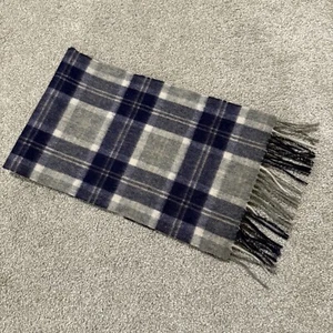 House of Bruar 100 % pura lana de cordero gris púrpura tartán bufanda flecos - Imagen 1 de 5