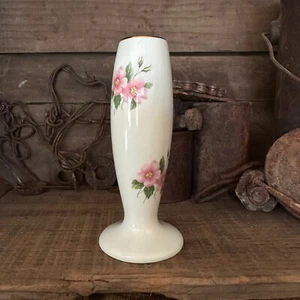 Lord Nelson Pottery Bud Vase, 1960s England, Pink Flowers 3690 - Picture 1 of 10