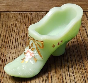RARE LIMITED EDITION #110/250 FENTON JADEITE SHOE HAND PAINTED ARTIST SIGNED - Picture 1 of 20