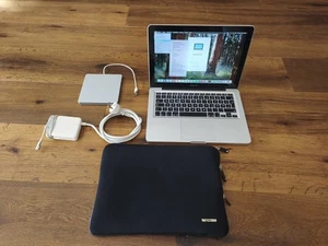 Apple MacBook Pro 13 cali 16 GB RAM 500 GB SSD Intel Core I5 - Zdjęcie 1 z 7