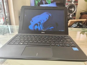 3 x DEll Latitude 3190 (Intel Celeron N4120 4GB Ram) Windows 11 - Zdjęcie 1 z 11