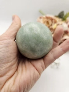✨️SALE ✨️ Green White Jade crystal Sphere 217g 5.3cm Luck Prosperity Harmony Orb - Picture 1 of 11