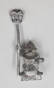 Standard Bearer Dwarfs Warhammer Fantasy Zwerge -1985- - Bild 1 von 2