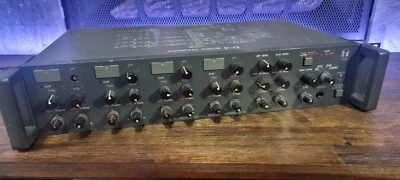 TOA D4 复古机架式混音器/MIDI 混音器(日本 1986 年) — 第 1/4 张图片