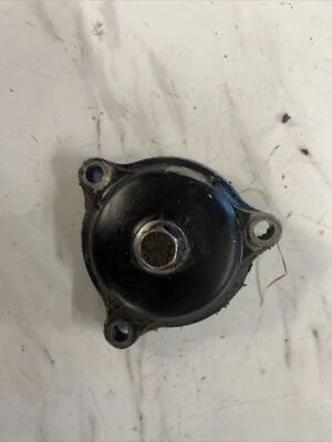 1987 - 1993 SUZUKI LT-4WD QUADRUNNER 250 Engine oil filter cap Foto 1 de 2