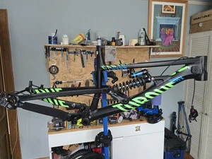 Canyon Torque Dhx Downhill Frame Large Vgc 26 inch  - Picture 1 of 13