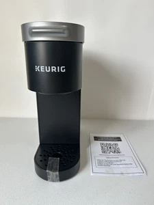 Keurig K-Mini V2 Macchina da Caffè a Cialde K-Cup Monoporzione Nero Ricondizionato - Foto 1 di 20