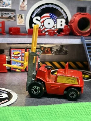 Lesney Matchbox 1972 Forklift Truck No 15 1:64 EX Condition Red Diecast - Image 1 of 4