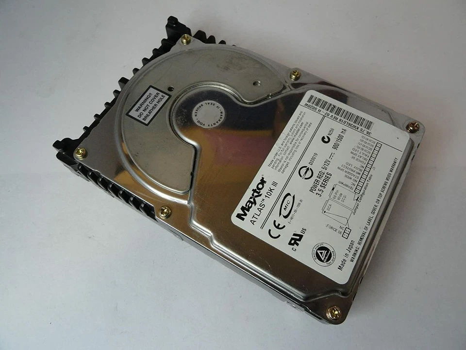KW36L0 36GB MAXTOR Quantum Atlas 10K III Wide SCSI 68PIN 3.5 " Hard Drive - Image 1 of 1