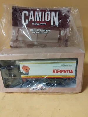 DE AGOSTINI SCALA 1/43 CAMION BERLIET GR350 SIMPATIA IN SCATOLA CON FASCICOLO - Immagine 1 di 4