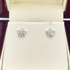 18ct White Gold Round Natural Diamond Star Shape Stud Earrings 0.10ct - Picture 1 of 8