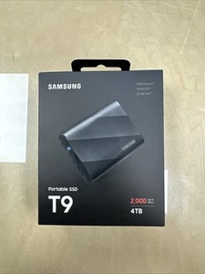Samsung - T9 Portable SSD 4TB, Up to 2,000MB/s, USB 3.2 Gen2 - Black - Afbeelding 1 van 3