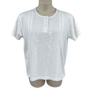 Top tejido Shenanigans para mujer blanco talla XL cuello redondo con tapeta de 3 botones bordado - Imagen 1 de 11
