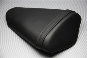 Rear / Passenger / Pillion Seat OEM Type KAWASAKI ZX10R ZX-10R ZX10-R 2008-2010 - Picture 1 of 5