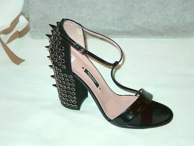 IMPRESIONANTE SEXY $848 ZAPATOS DE SALÓN ITALIANOS BALDANES DE LUJO ZAPATOS CON TACHUELAS TALLA 8 Foto 1 de 4