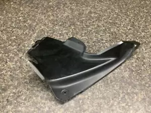 09 Honda Interceptor VFR 800 Front Right Cowling 22L - Foto 1 di 2