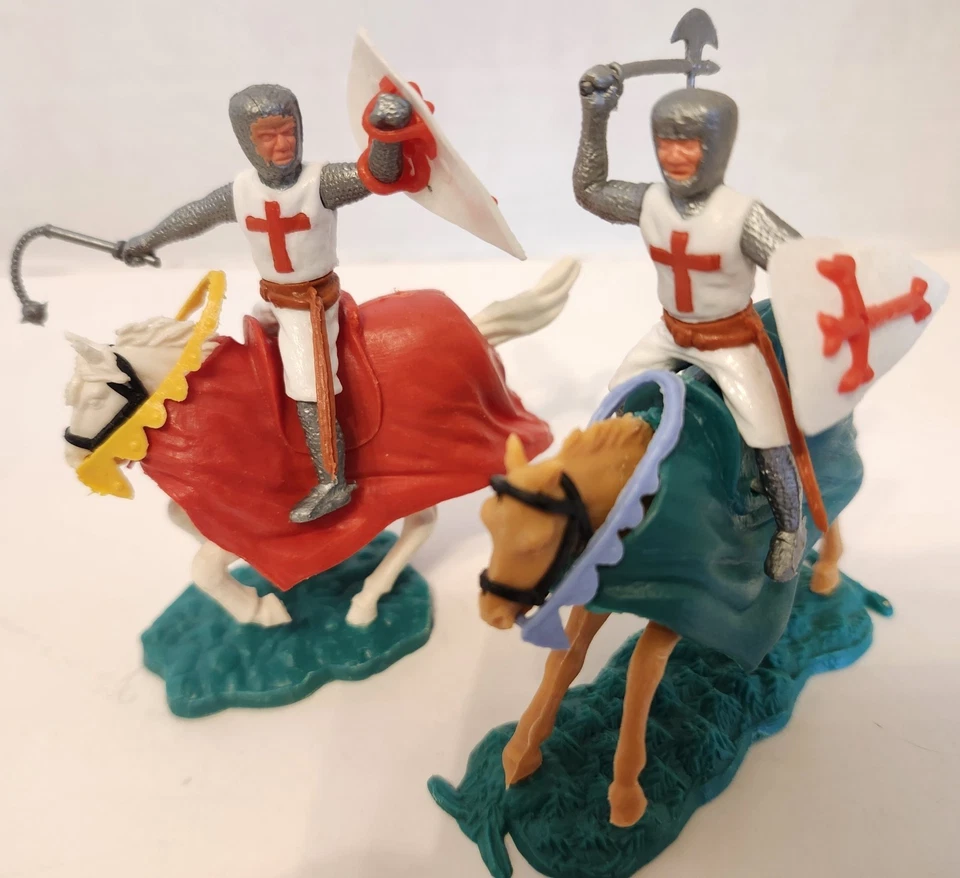 复古 20 世纪 70 年代 Timpo 中世纪 Swoppet 十字军骑士 批量 - 完整! — 第 1/4 张图片