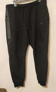 Nike Men's Tech Fleece Joggers Black Slim Fit (FB8002-010) SIZE XLarge - Picture 1 of 6