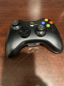Offizieller OEM Microsoft Xbox 360 Wireless Controller schwarz ohne Akkudeckel funktioniert - Bild 1 von 3
