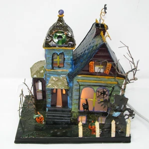 Vintage Halloween Decor Light Up Metal Haunted House by House of Lloyd - Picture 1 of 8