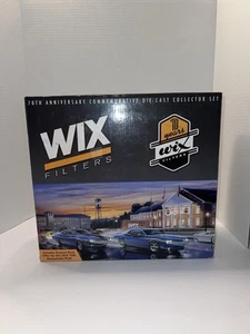 WIX FILTERS 1970 & 2009 DODGE CHALLENGER R/T 426 HEMI DIE CAST CAR NEW 70TH 1:24 - Picture 1 of 10