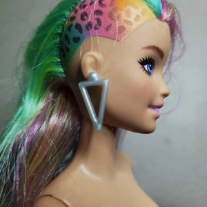 Barbie Doll Pastel Rainbow Cheeta Long Hair Triangle earrings Side Shave Head - Picture 1 of 7