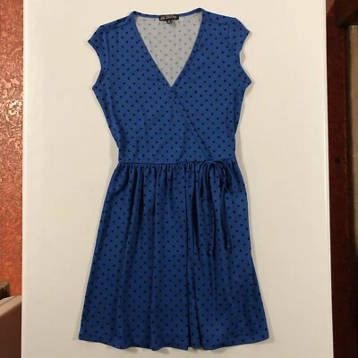 Vestido corto BeBop Junior’s manga corta pulóver lunares elástico azul talla XS Foto 1 de 4