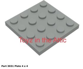 Lego 1x 3031 Light Gray Plate 4 x 4 Alien Moon Stalker 6940
