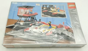 LEGO 7839 Car Transport Depot MISB NEW 12 V 12V Train Trains Eisenbahn Vintage - Picture 1 of 14