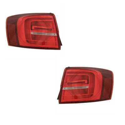 Set Di Fari Posteriori LED Sinistro Destro Adatti Per VW Jetta IV - Immagine 1 di 3