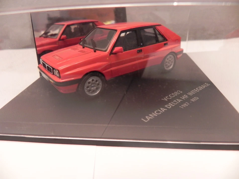 VITESSE France (Original) - LANCIA DELTA HF Intégrale 1987 en boîte  Réf. VCC083 - Photo 1/4