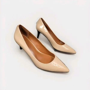 Coach Patent Leather Mid Heel Pump Sz 8 Creme FG1479 Classic Logo Workwear GUC - Picture 1 of 12