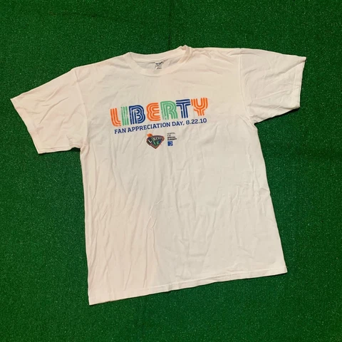 2010 New York Liberty “Fan Appreciation Day” t-shirt (Size Large) Cover