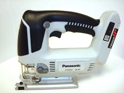 Serra de quebra-cabeça Panasonic nova em folha genuína EY4541 14.4V íon de lítio sem fio +++ - Imagem 1 de 4