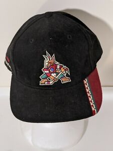 1990s NHL Phoenix Coyotes Bauer Center Ice Hook Loop Embroidered Hat Cap Black