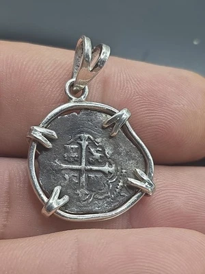 1/2 Real Phillip III MoF Mexico Spanish Colonial Cob Sterling Silver Pendant - Image 1 of 4