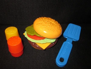 Fisher Price Fun with Food "#2135 Burger Deluxe Set" Vintage 1987 Complete - Picture 1 of 15