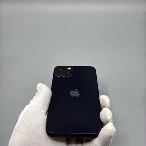 iphone 13 débloqué 128go excellent état - Photo 1 sur 10