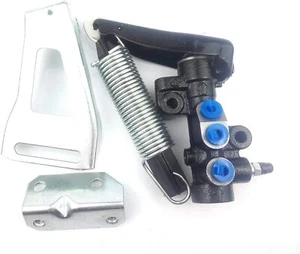 Bremsbelastungsmelder Mitsubishi Pajero V20 1991 1999 MB668326 - Bild 1 von 1