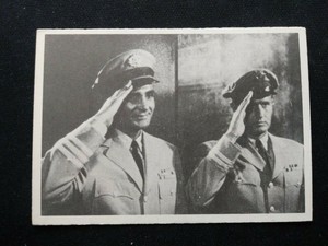 1964 Donruss Voyage to the Bottom of the Sea Card # 11 Reporting (EX)