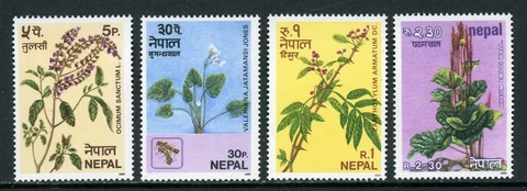 Nepal Scott #377-380 MNH Himalayan Plants CV$2+ 396281 Cover