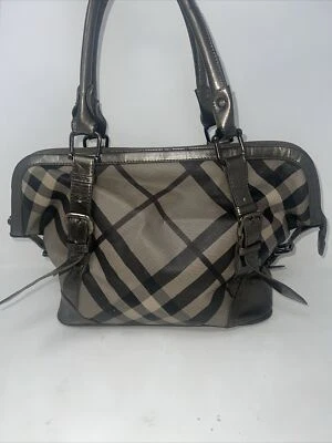 Bolso de mano Burberry London Nova Check de colección LEER 10x12x6 Foto 1 de 4