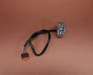 1999-2000 Harley Davidson Electra Glide FLHTCUI RIGHT SWITCH START STOP CHROME - Picture 1 of 11